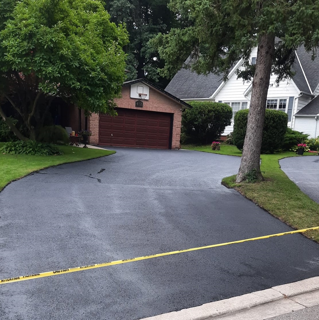 asphalt sealing